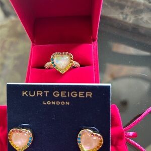 SOLD

Kurt Geiger Heart Ring with Multicolor Stones